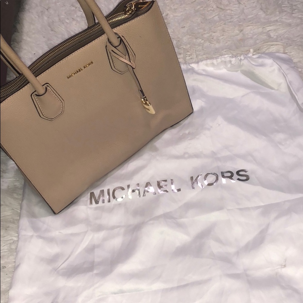 Michael Kors bag